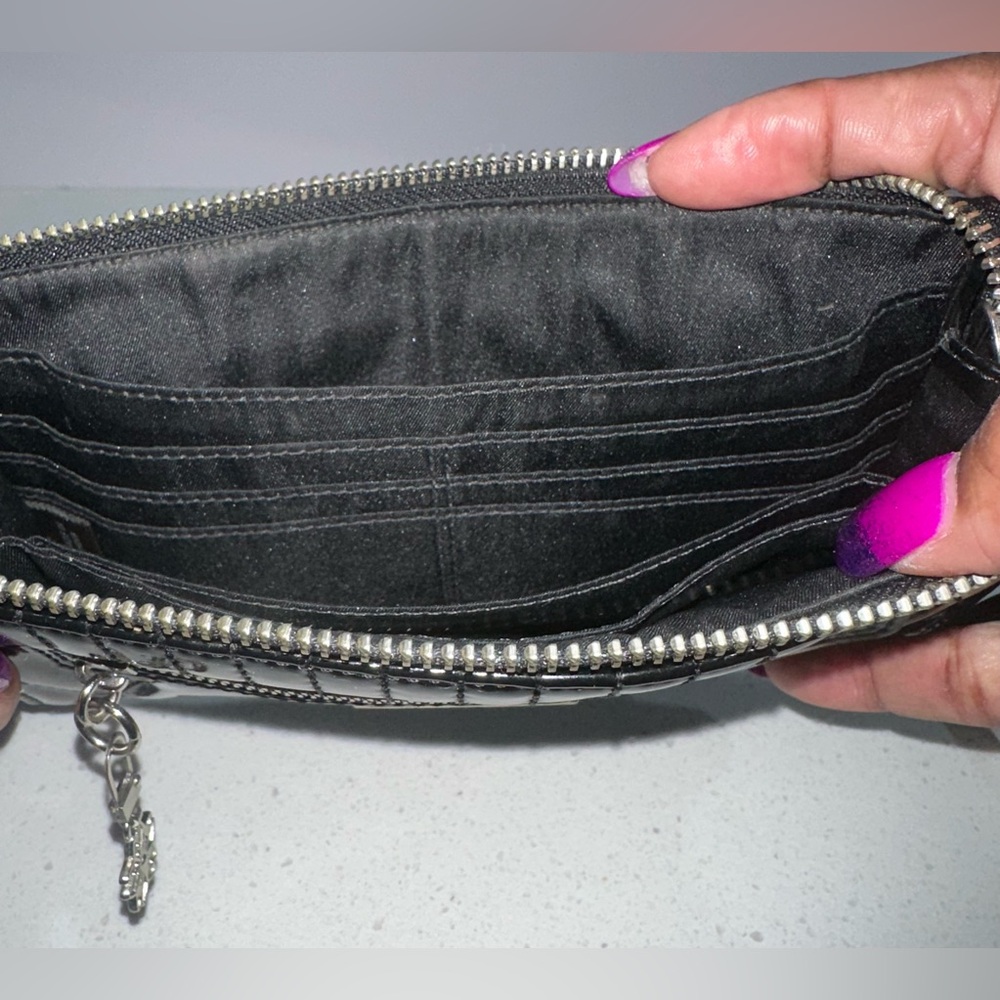 Coach Poppy Liquid Gloss Quilted Patent Large Leather Wristlet - Picture 6 of 11